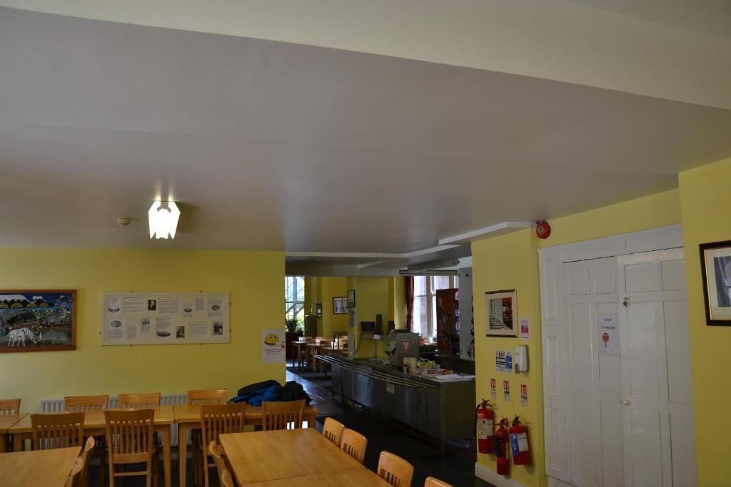 Killarney International Hostel ภายนอก รูปภาพ