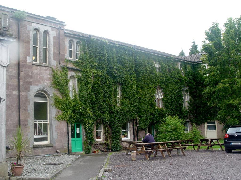 Killarney International Hostel ภายนอก รูปภาพ